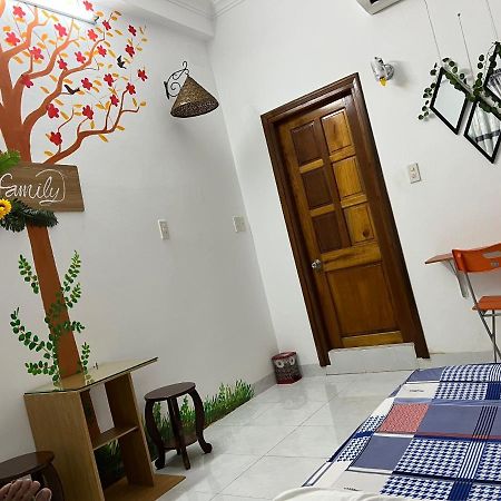 Lotus Homestay Tuy Hòa Buitenkant foto